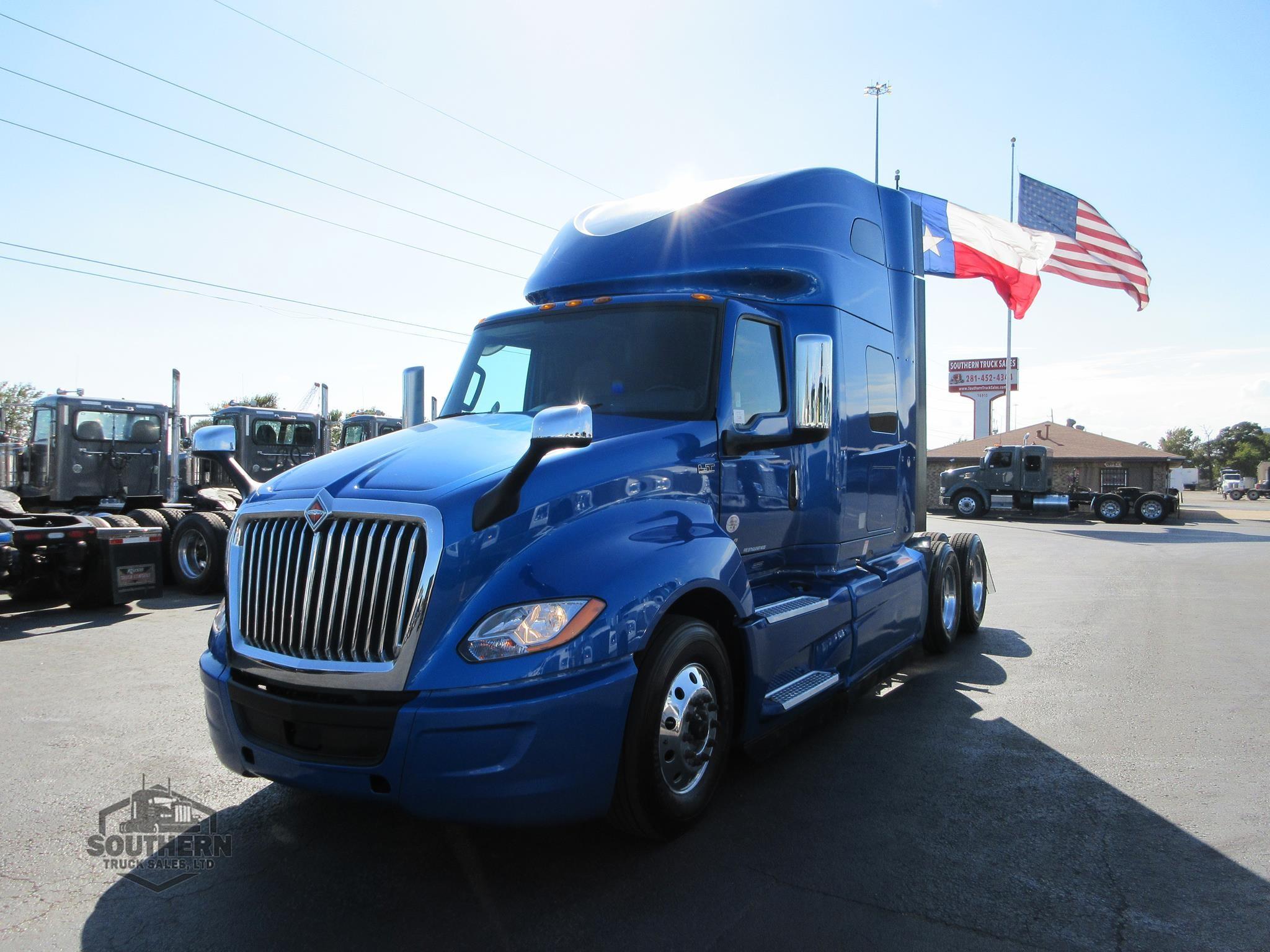 Used 2021 INTERNATIONAL LT