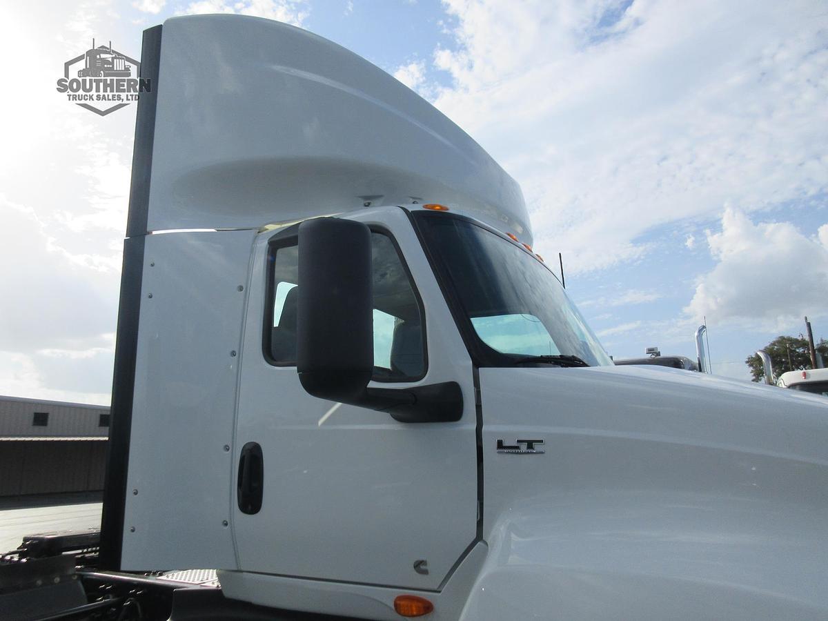 Used 2021 INTERNATIONAL LT