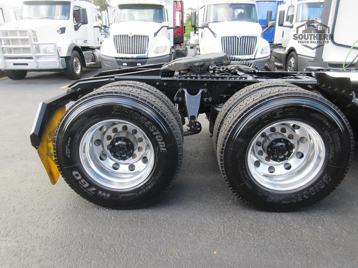 Used 2021 INTERNATIONAL LT
