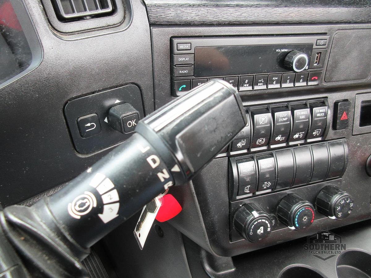 Used 2021 INTERNATIONAL LT