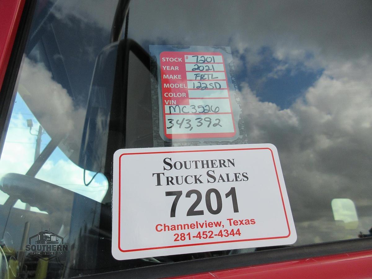 Used 2021 FREIGHTLINER CORONADO 122 SD