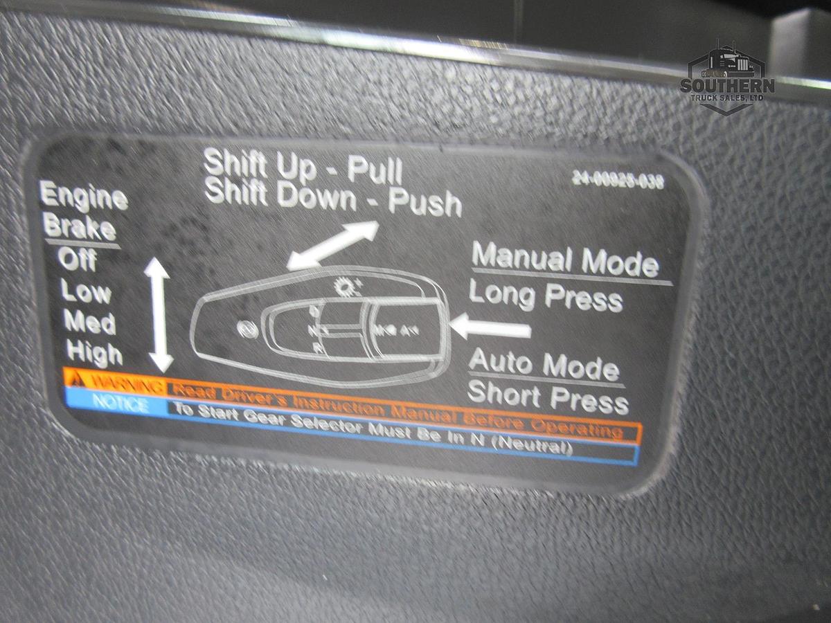 Used 2020 FREIGHTLINER CASCADIA 126