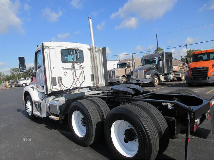 Used 2020 PETERBILT 579