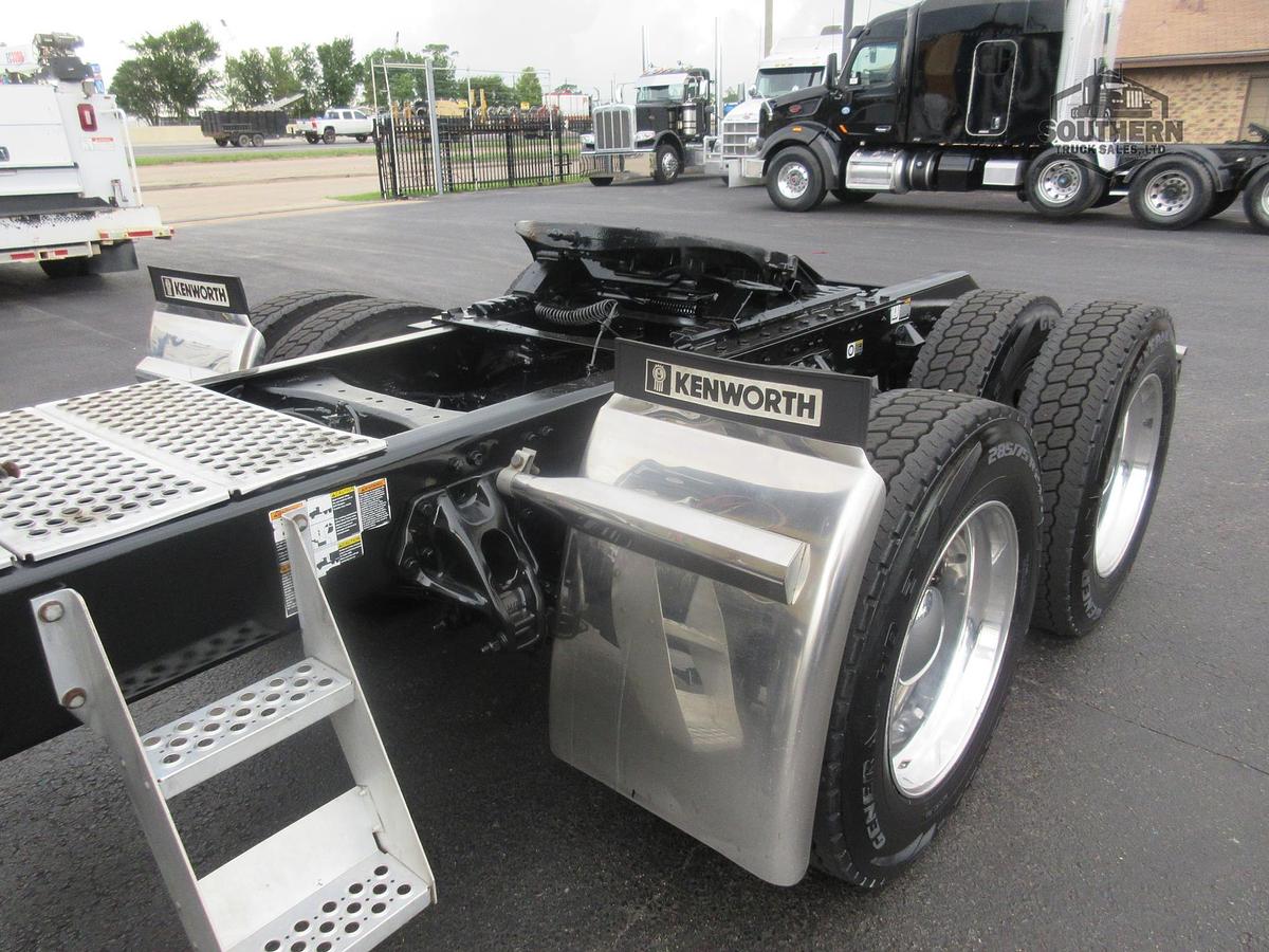 Used 2019 KENWORTH W900L