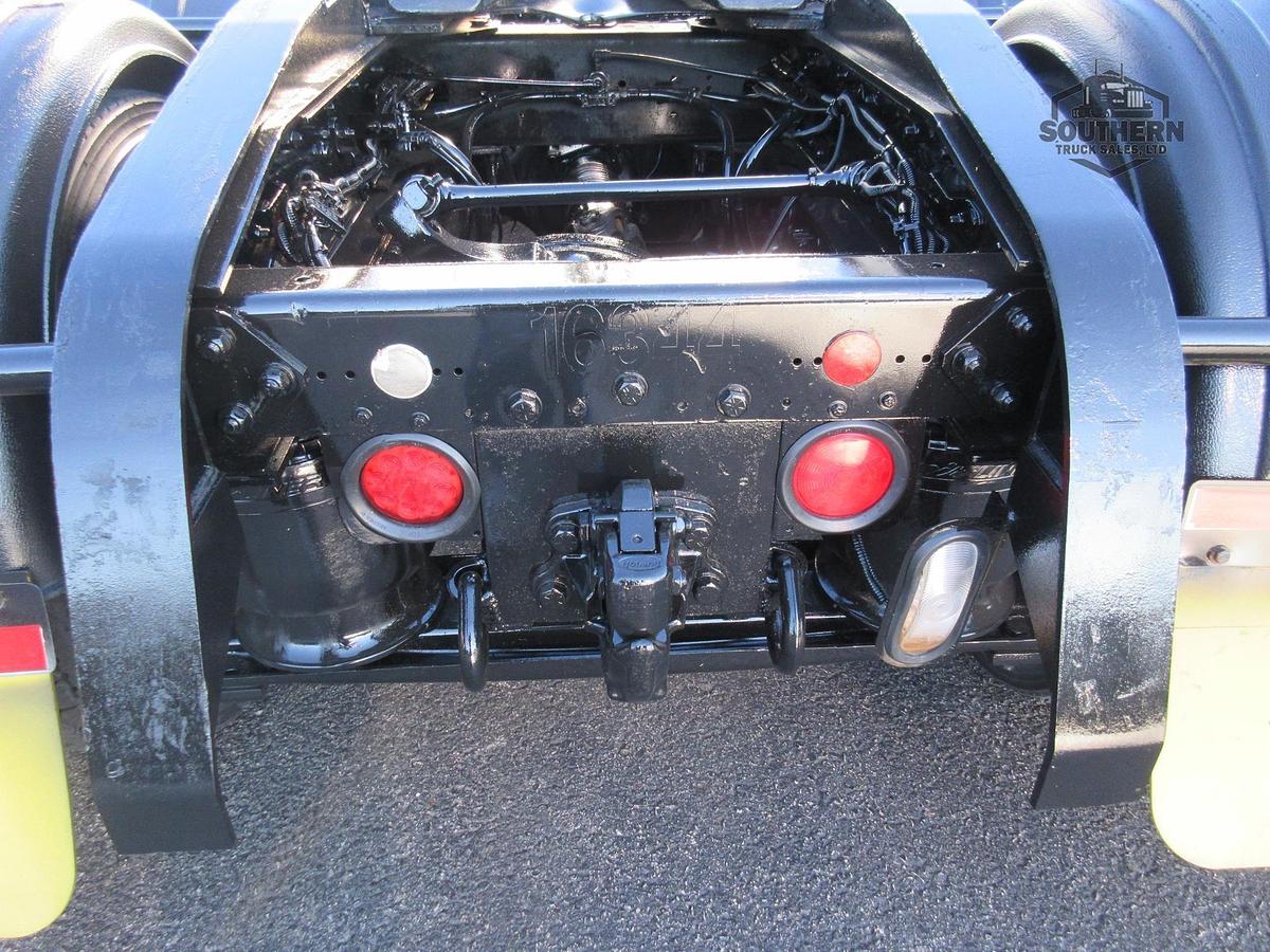 Used 2021 FREIGHTLINER CORONADO 122 SD