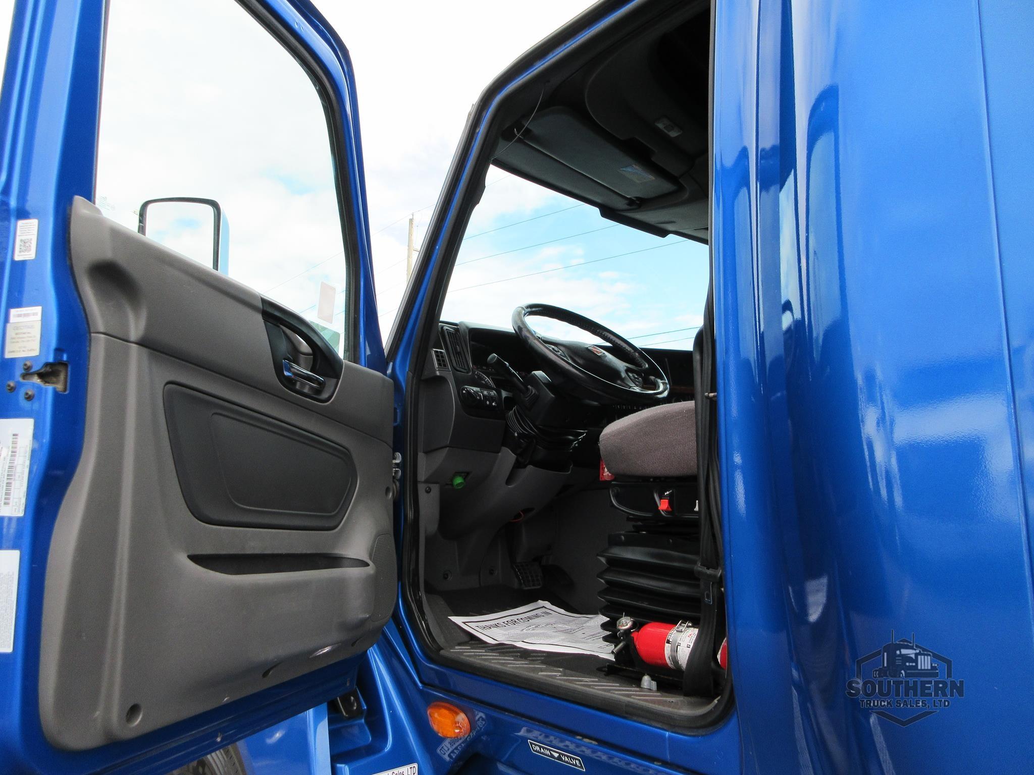 Used 2021 INTERNATIONAL LT