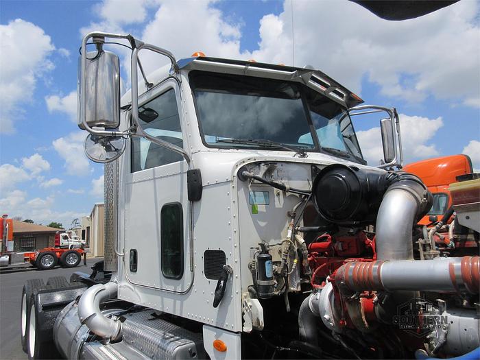 Used 2015 PETERBILT 365