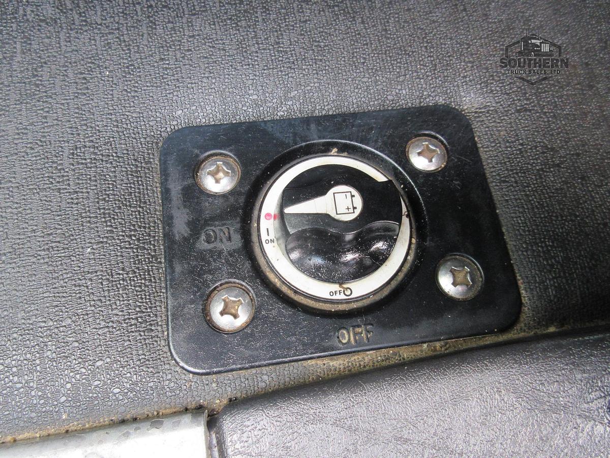 Used 2019 FREIGHTLINER CORONADO 122 SD