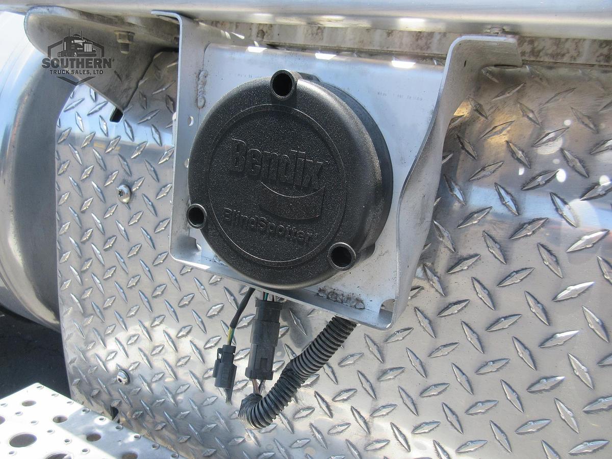 Used 2018 FREIGHTLINER CASCADIA 125