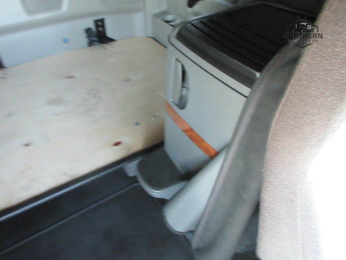 Used 2021 INTERNATIONAL LT