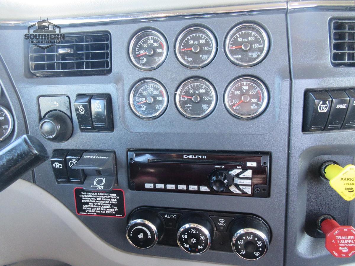 Used 2020 PETERBILT 567