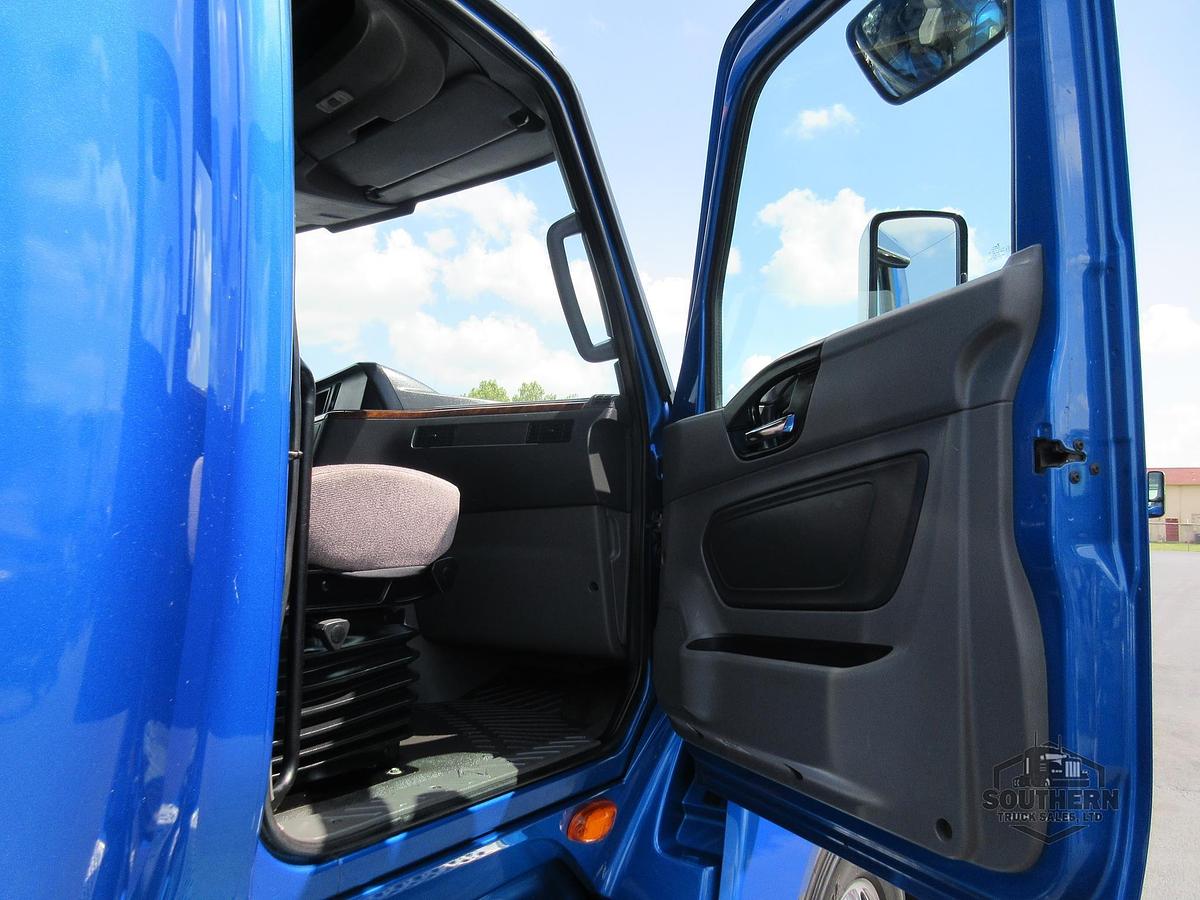 Used 2021 INTERNATIONAL LT