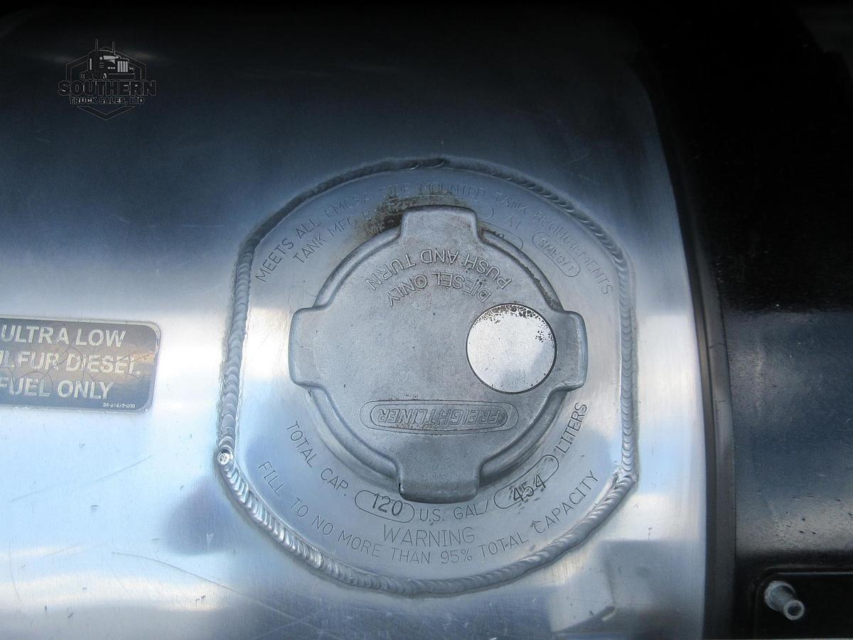 Used 2019 FREIGHTLINER CORONADO 122 SD