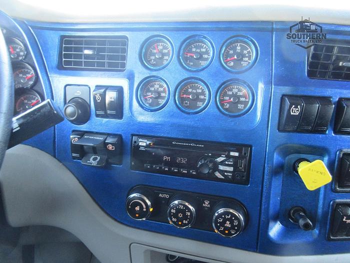 Used 2020 PETERBILT 567