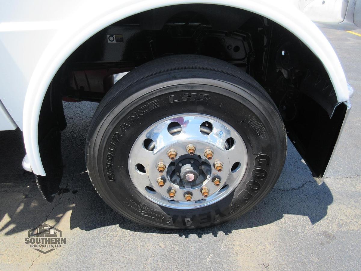 Used 2020 PETERBILT 389