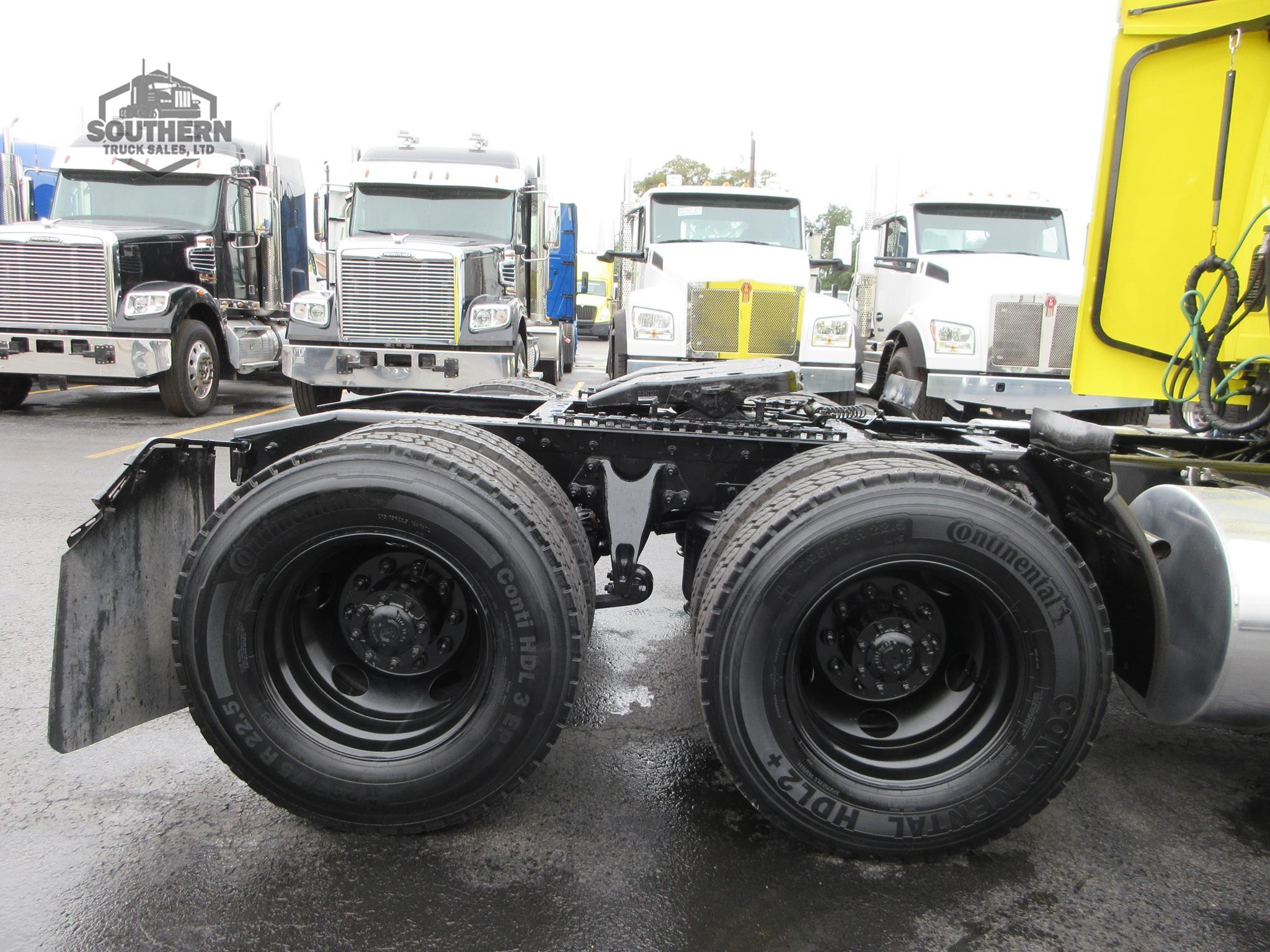 Used 2023 INTERNATIONAL LT