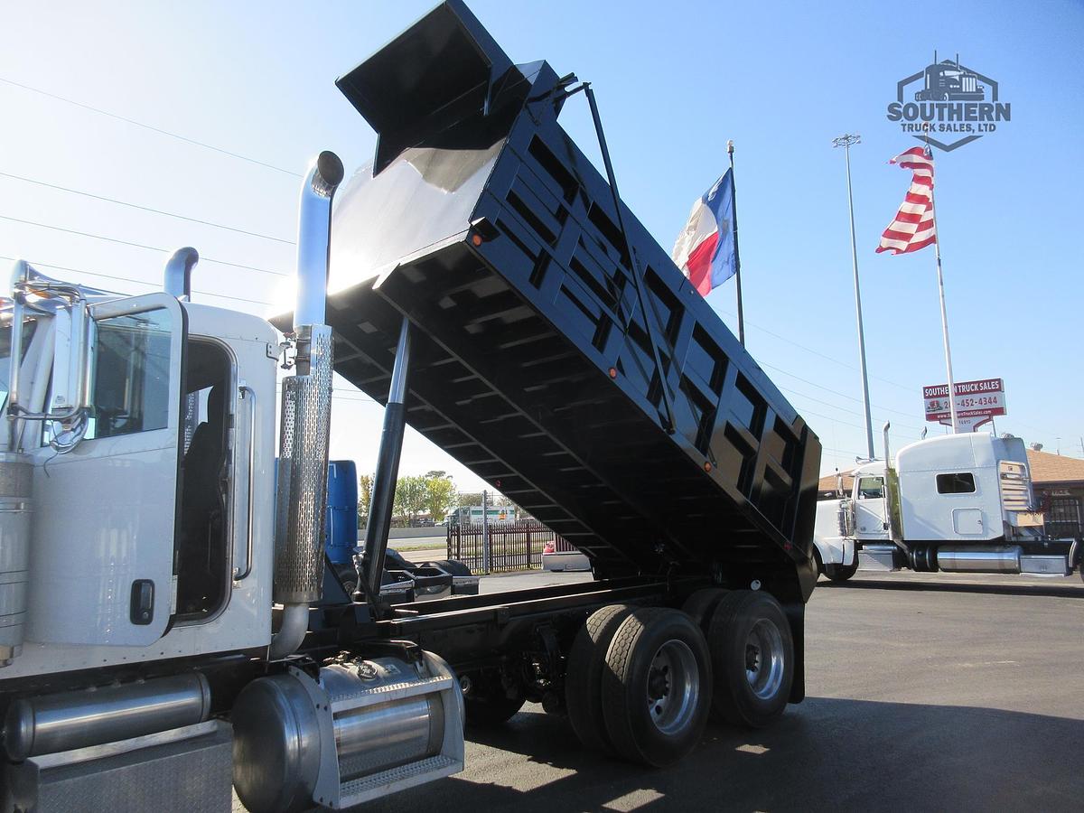 Used 2019 PETERBILT 389