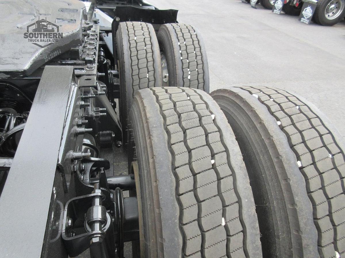 Used 2021 INTERNATIONAL LT