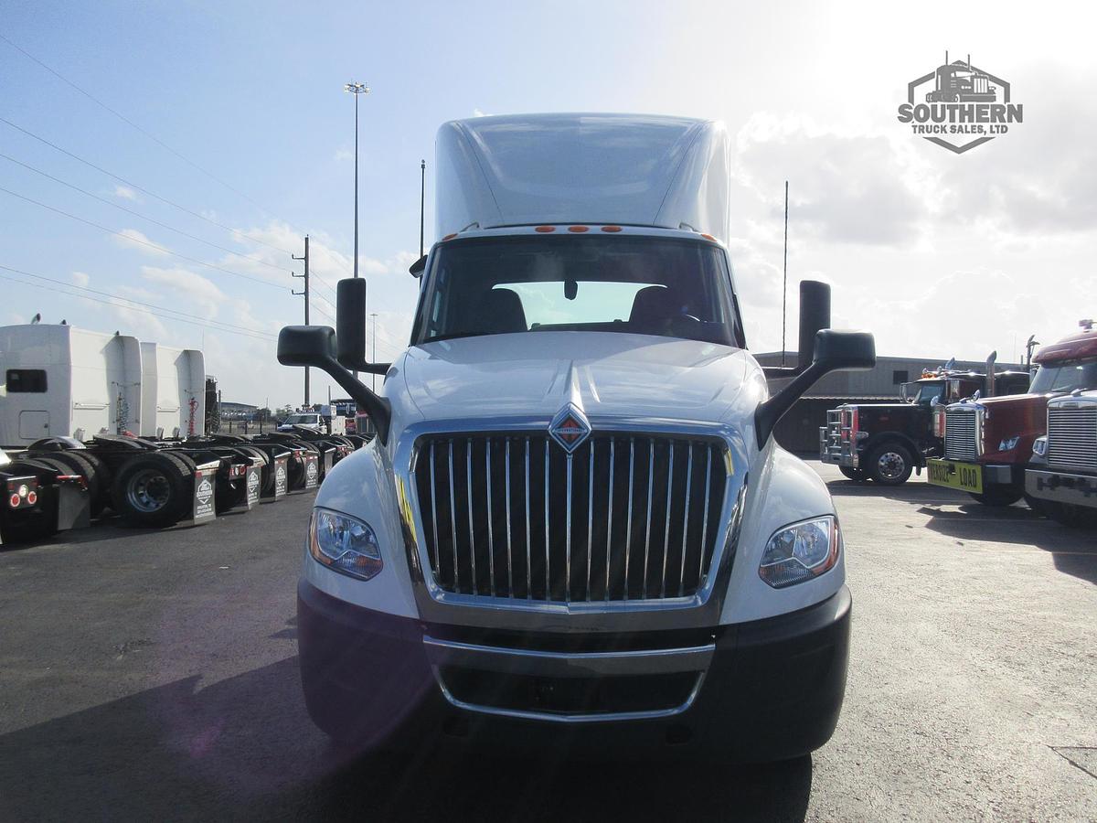 Used 2021 INTERNATIONAL LT