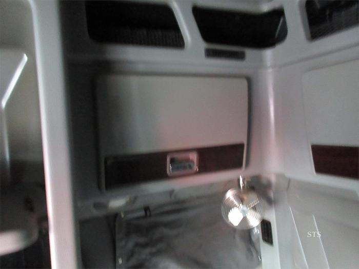 Used 2019 PETERBILT 389