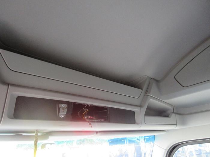 Used 2021 KENWORTH T880