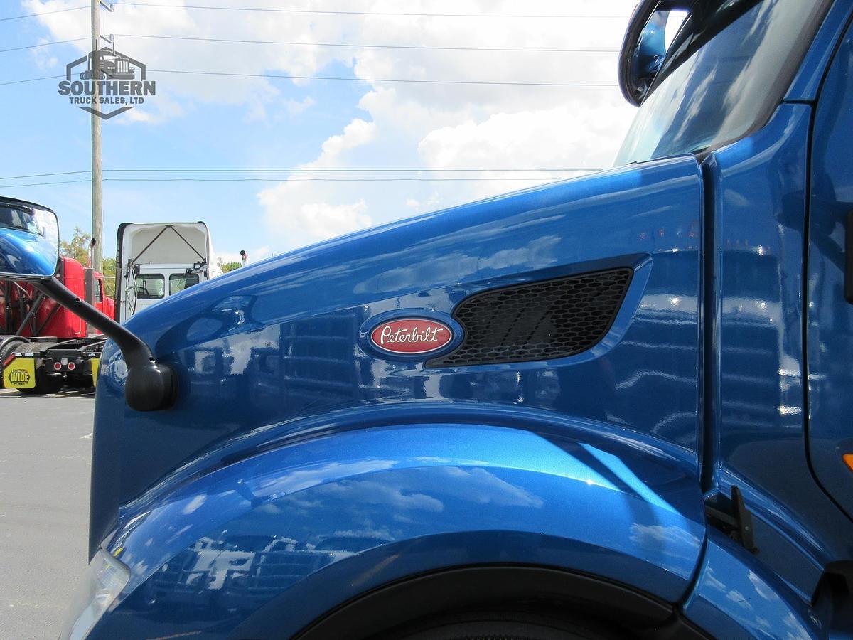 Used 2021 PETERBILT 579