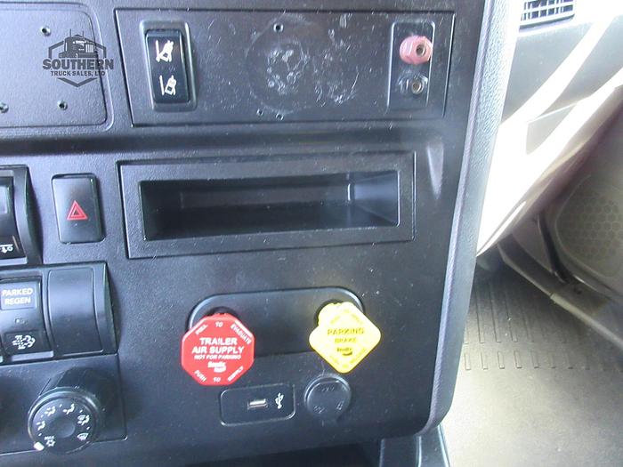 Used 2020 INTERNATIONAL LT