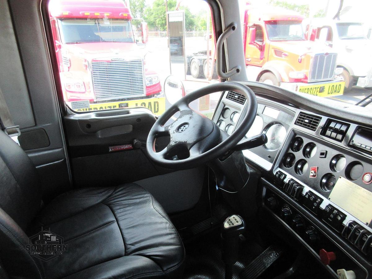 Used 2014 KENWORTH T800