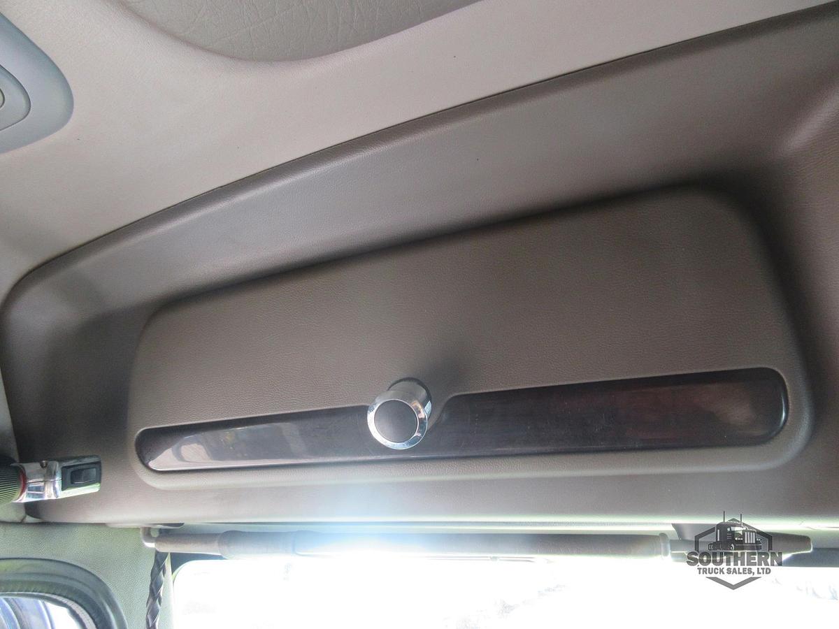 Used 2019 PETERBILT 389