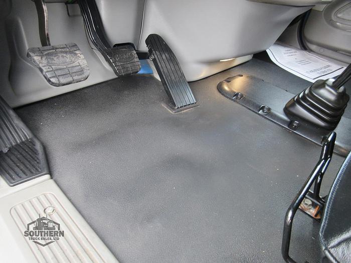 Used 2020 PETERBILT 567