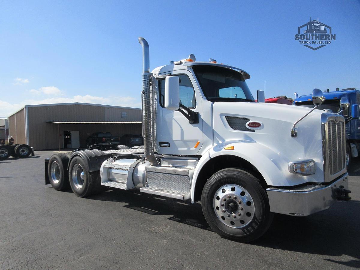 Used 2020 PETERBILT 567