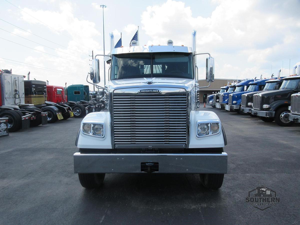 Used 2019 FREIGHTLINER CORONADO 122 SD