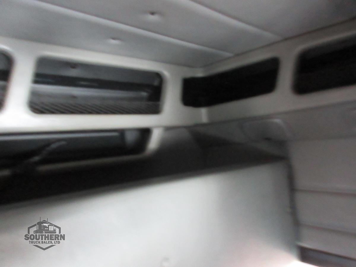 Used 2019 PETERBILT 389