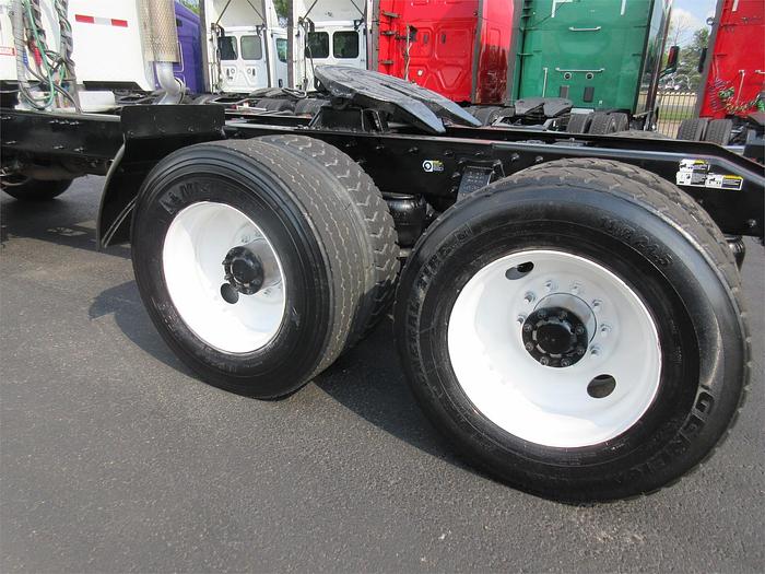 Used 2014 PETERBILT 365
