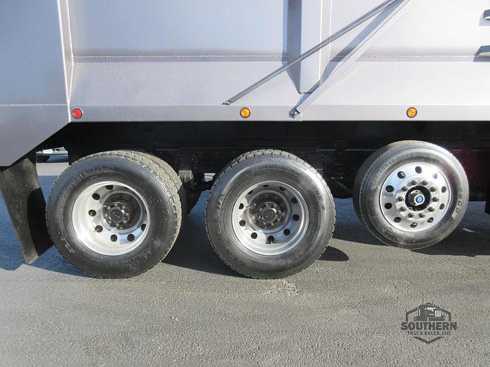 Used 2019 PETERBILT 567