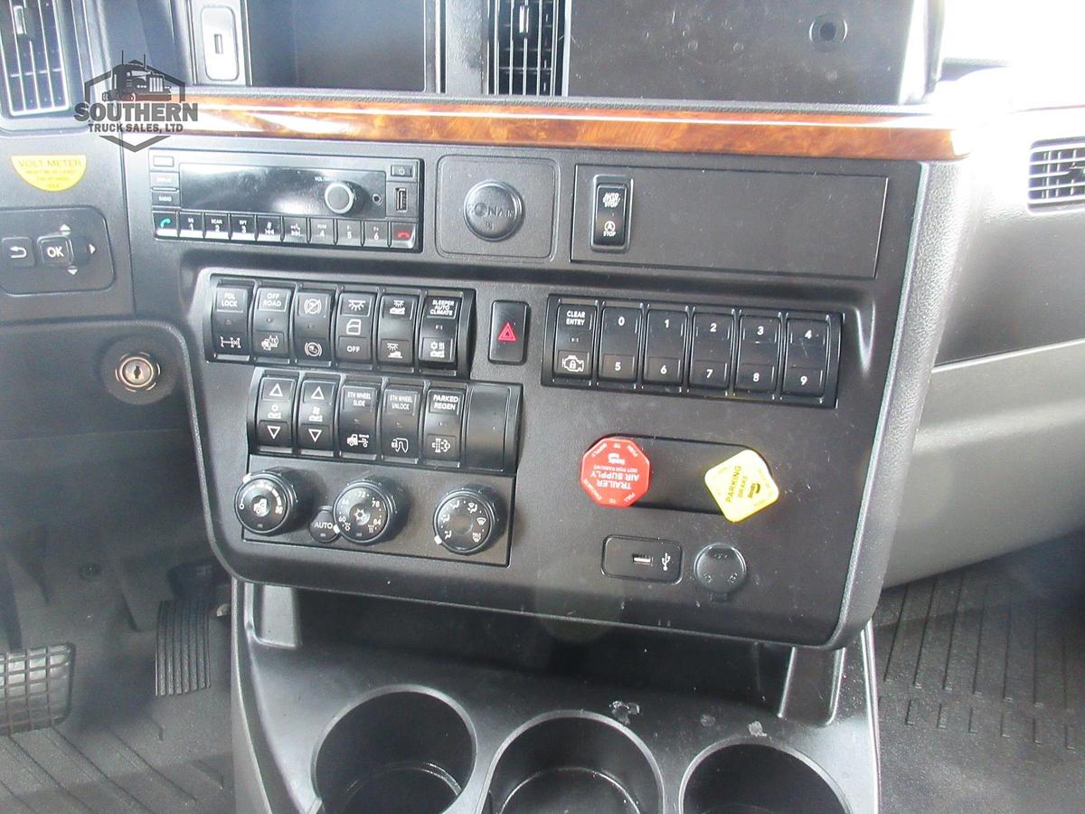 Used 2021 INTERNATIONAL LT