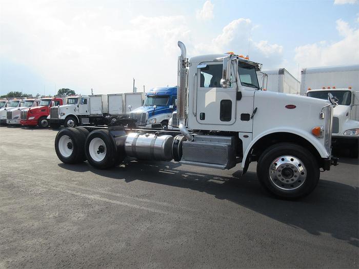 Used 2014 PETERBILT 365