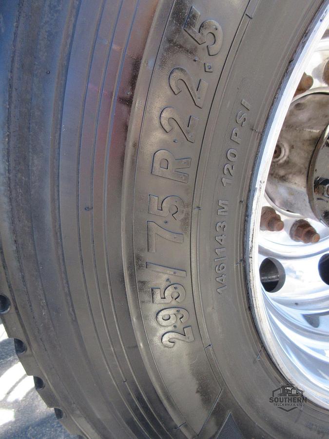 Used 2021 INTERNATIONAL LT