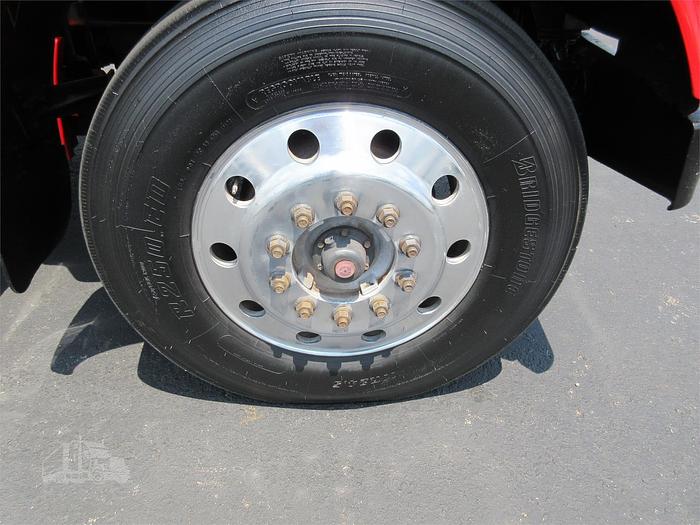 Used 2015 PETERBILT 365