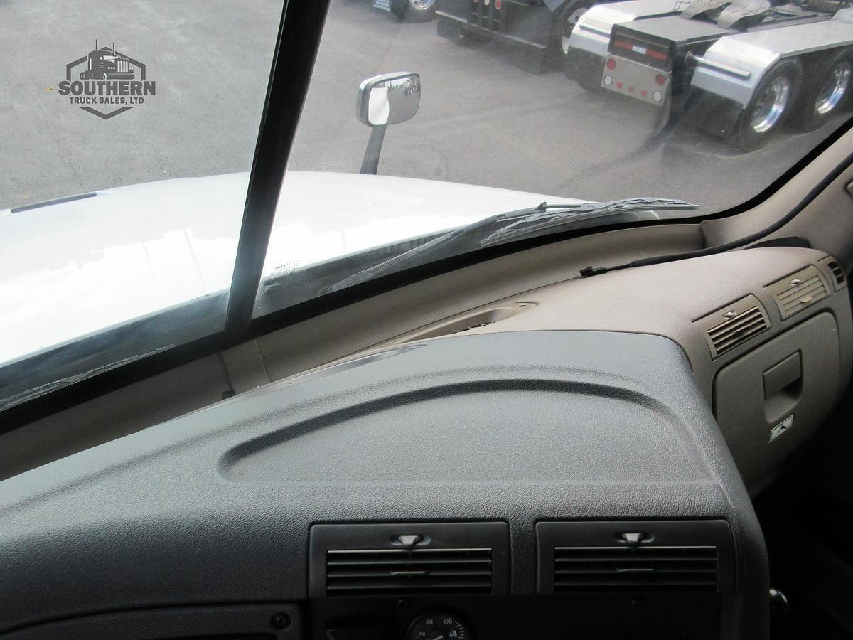 Used 2019 FREIGHTLINER CASCADIA 125