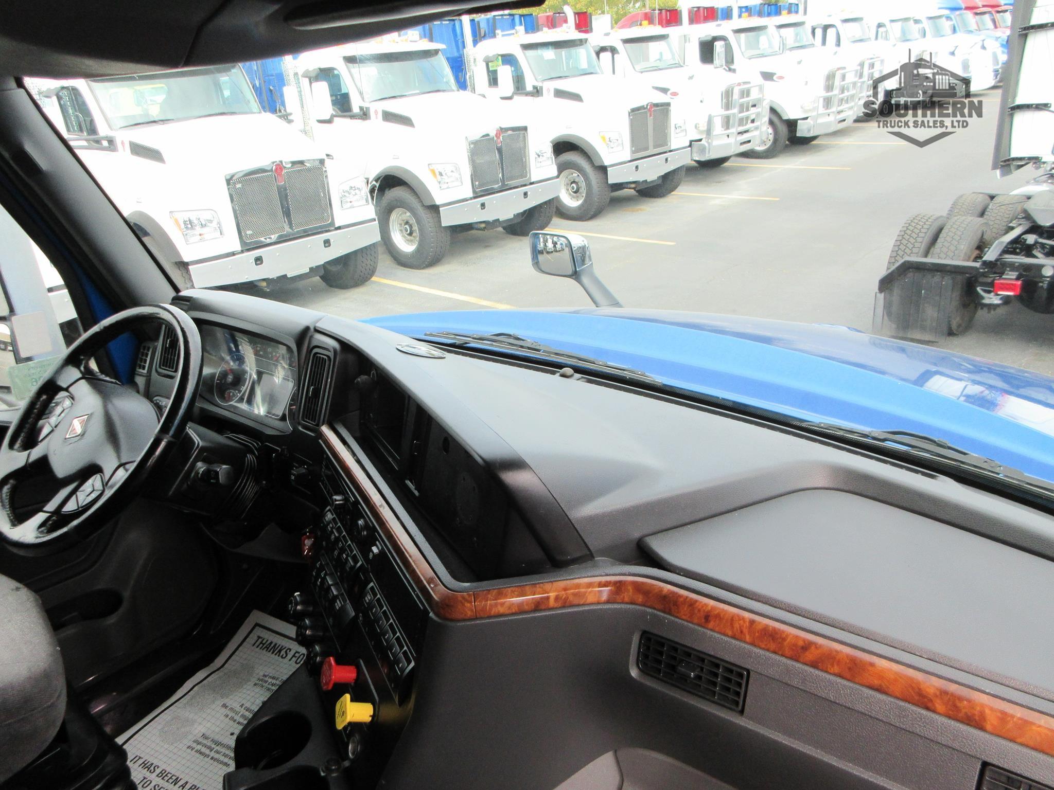 Used 2021 INTERNATIONAL LT