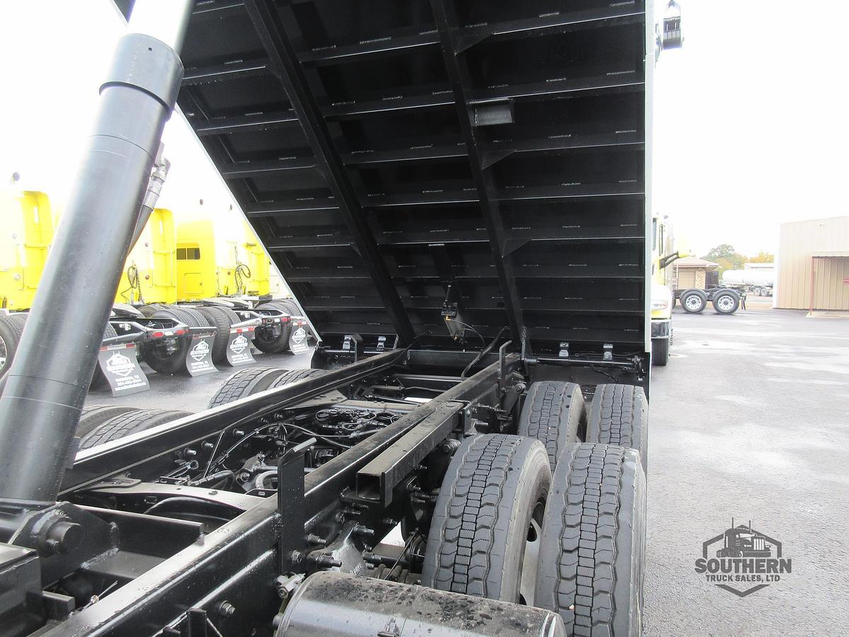 Used 2020 FREIGHTLINER CASCADIA 125