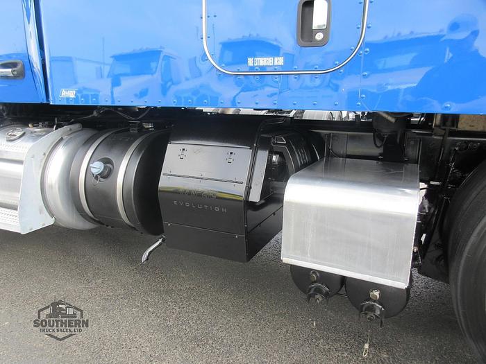 Used 2020 PETERBILT 567