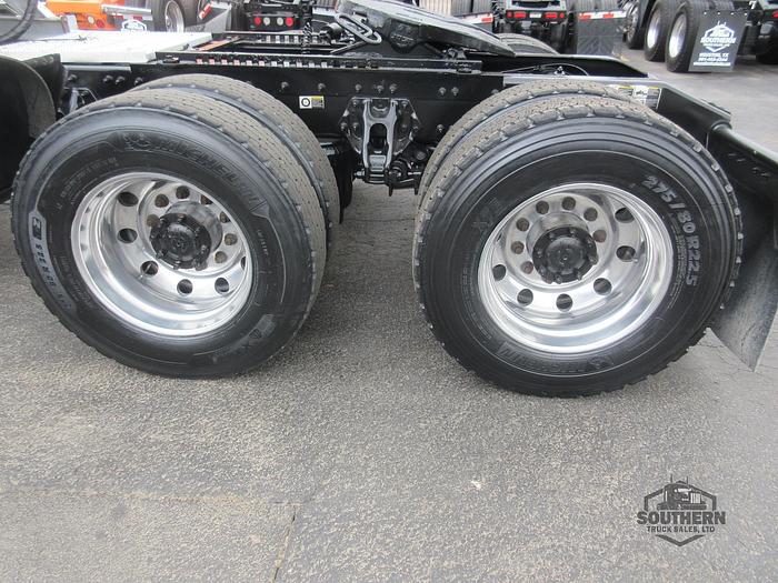 Used 2020 PETERBILT 389