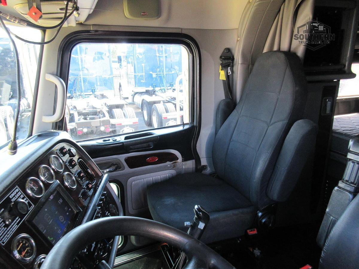 Used 2019 PETERBILT 389