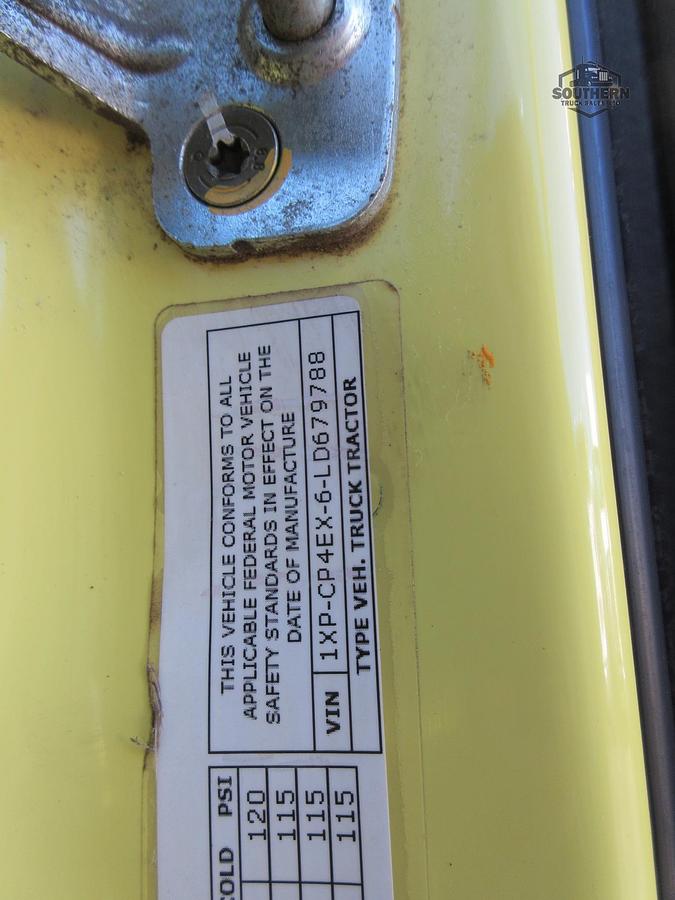 Used 2020 PETERBILT 567