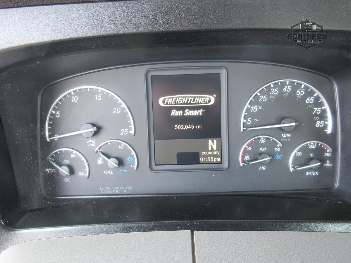 Used 2019 FREIGHTLINER CASCADIA 126