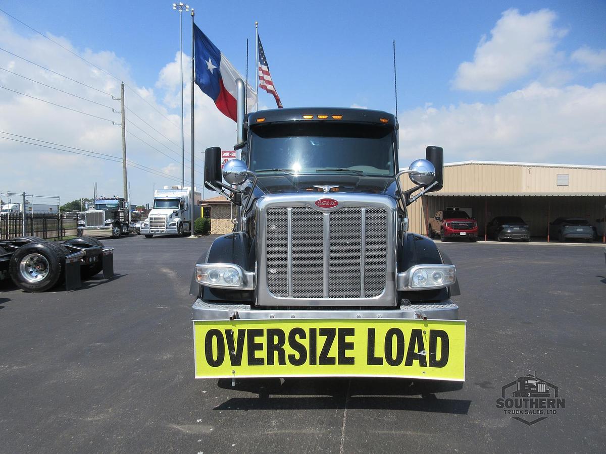 Used 2015 PETERBILT 567