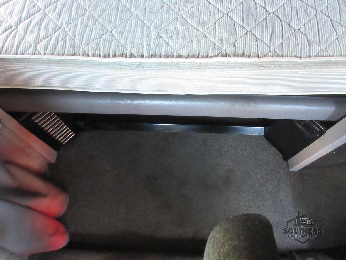 Used 2020 PETERBILT 389