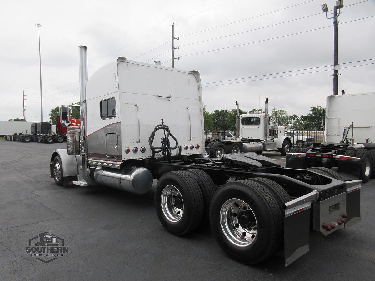 Used 2005 PETERBILT 379EXHD